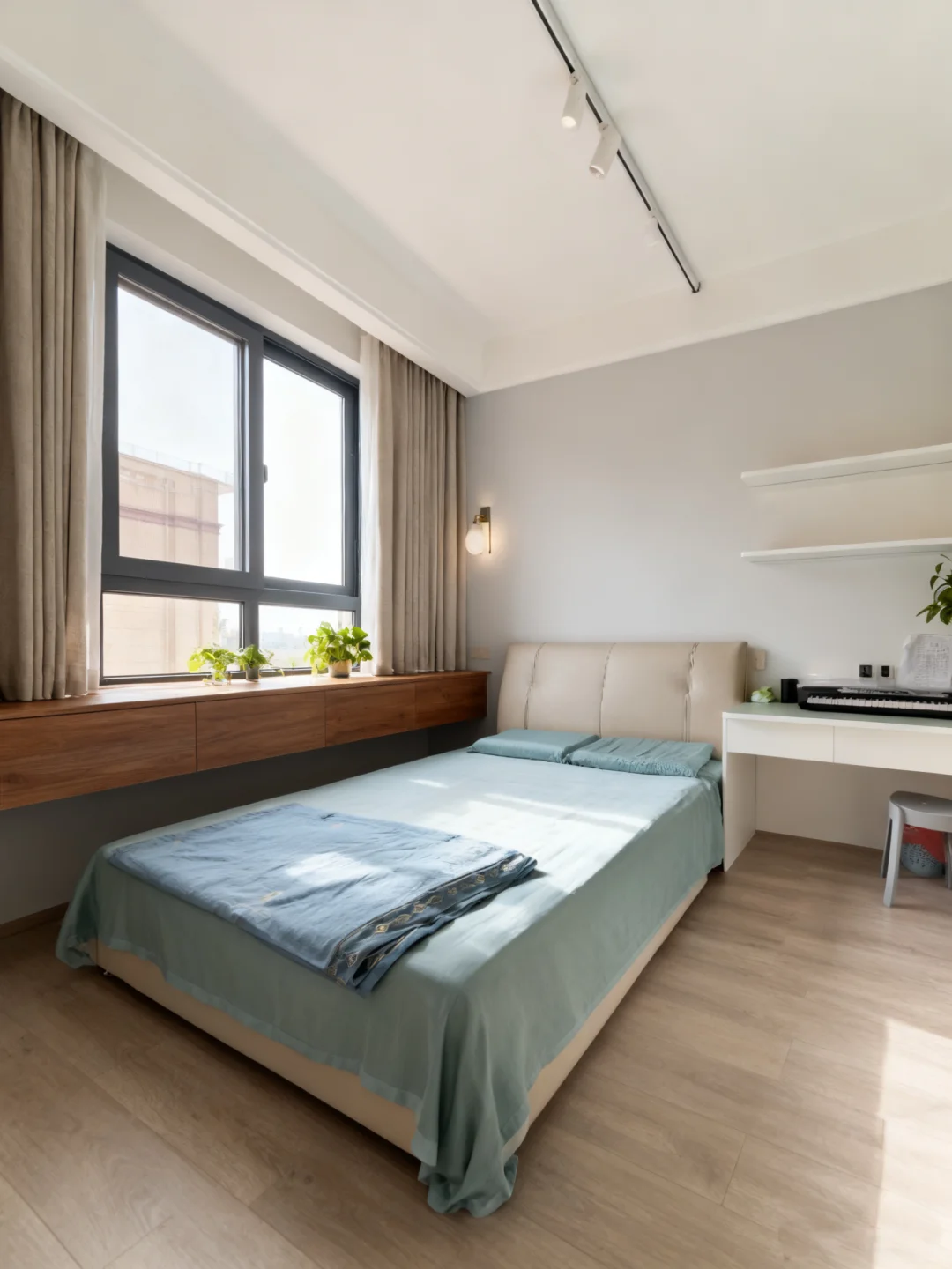 我同事妈妈🙋青白江的湖景房，因回东北急出