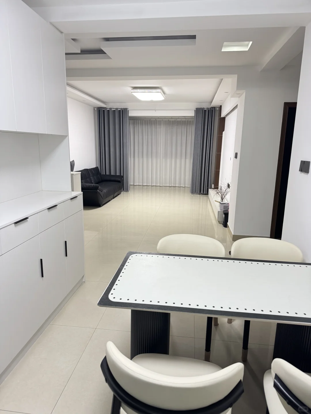 往右划，低成本变新家