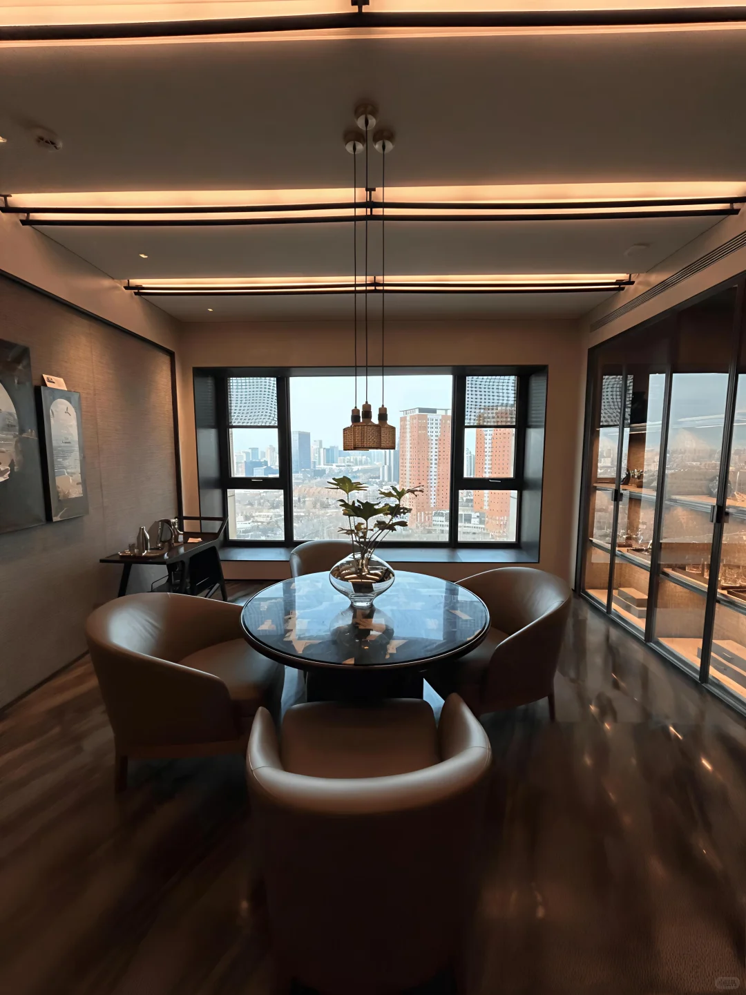 业主离京！出荟聚大平层！4.2米挑空精装