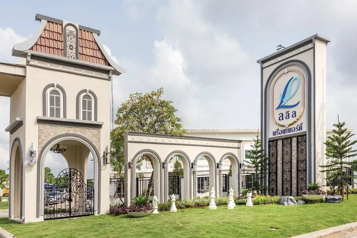 59万RMB芭提雅法式联排别墅，2公里中天海滩