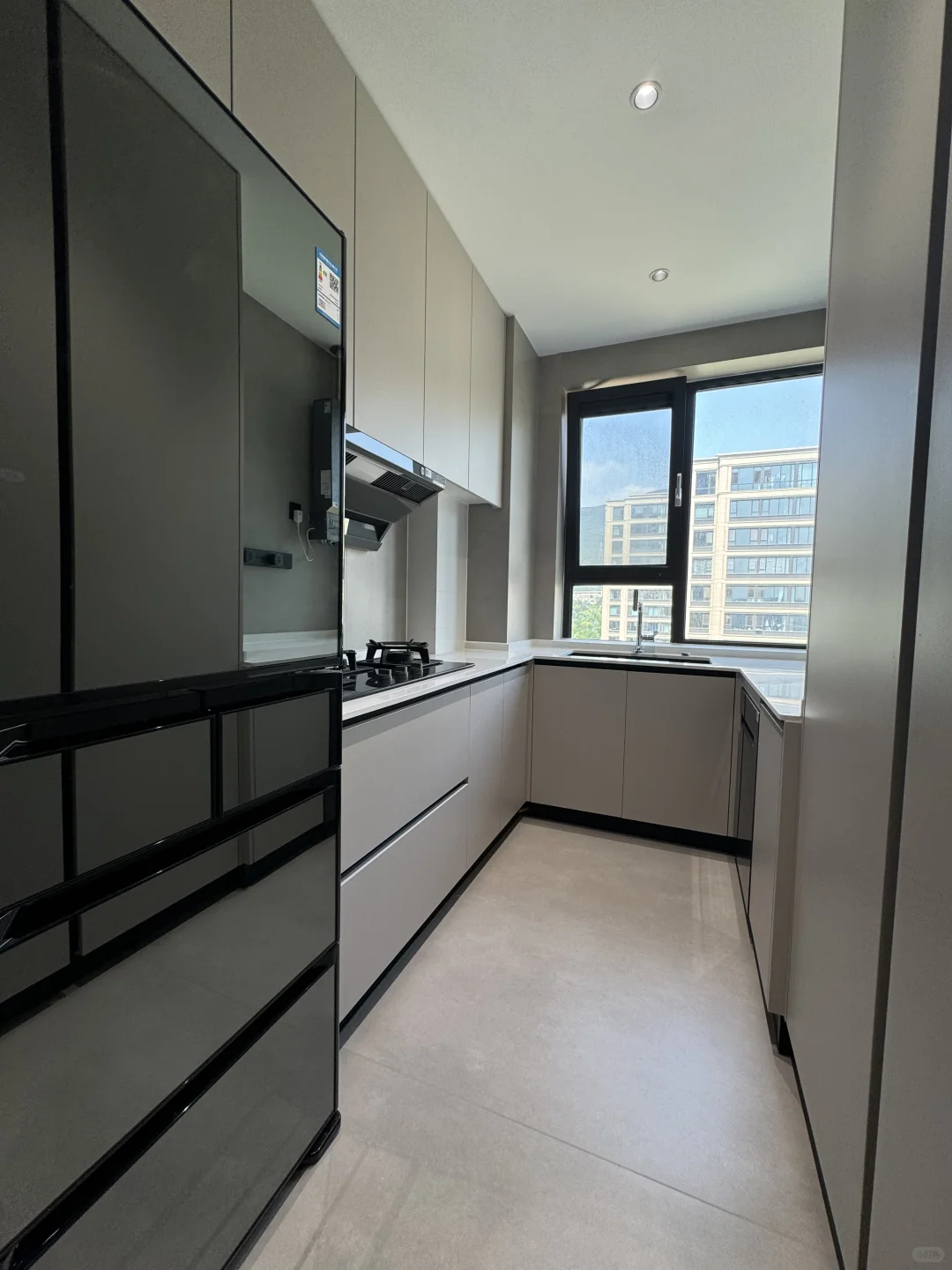 东李绿城：急售！143㎡豪装未住大平层🏠