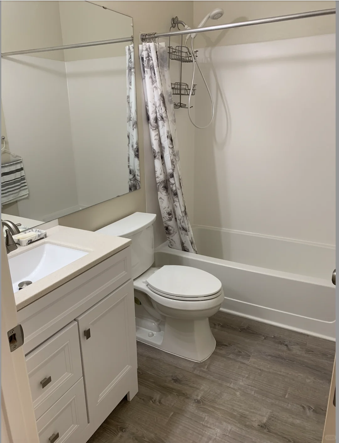 忍痛割爱出售自有Issaquah的Townhouse