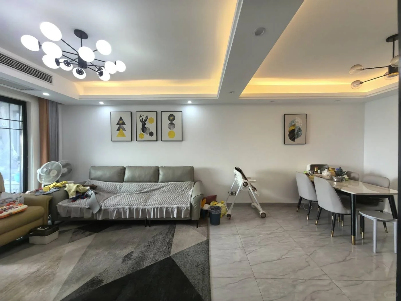 出售铜陵万达旁金大地紫金公馆 精装三房#小