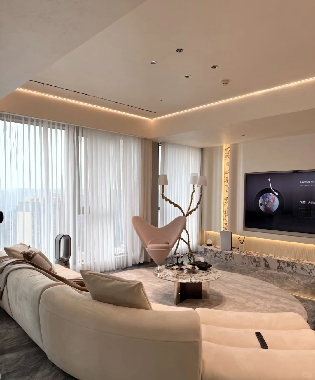 小姐姐转租保利天郡大三室