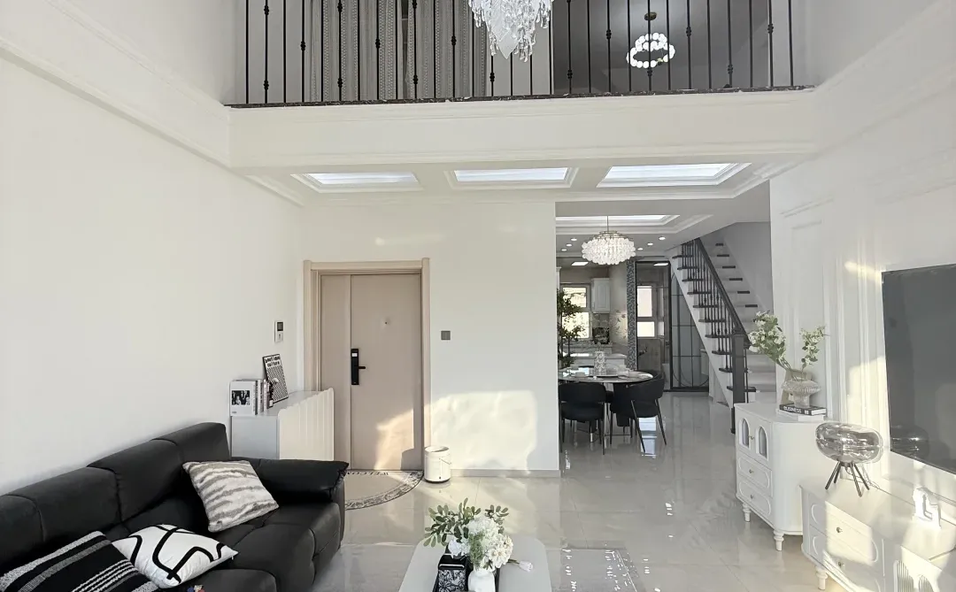 长春房产｜电梯顶越，地铁东方广场，欧亚万豪