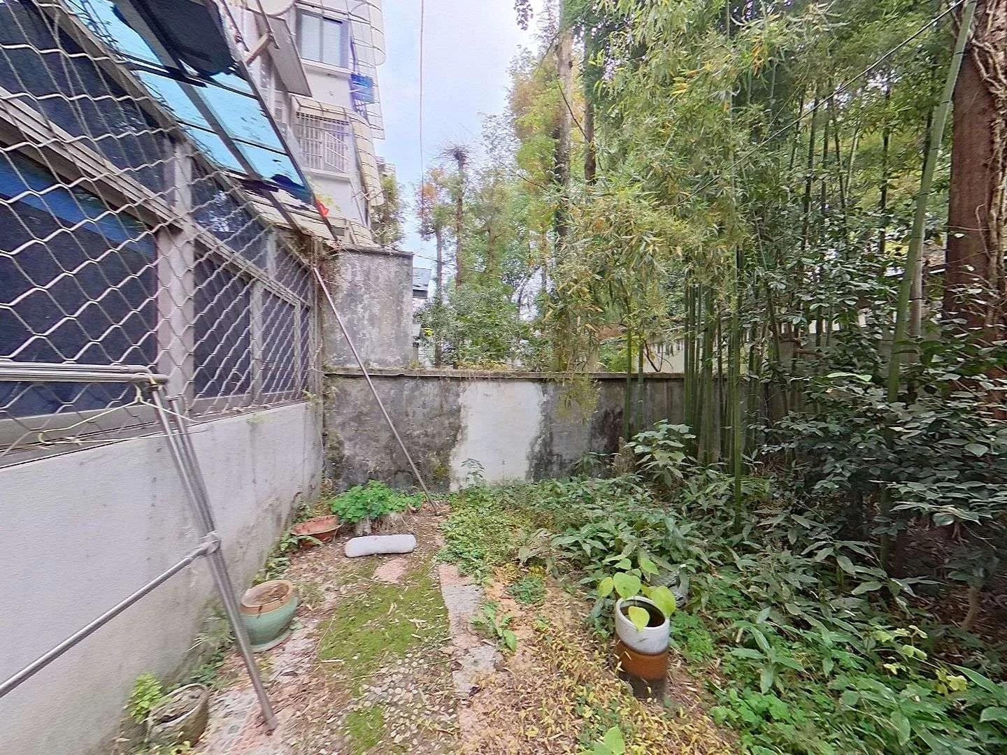 保小 一楼有院 西湖景区内