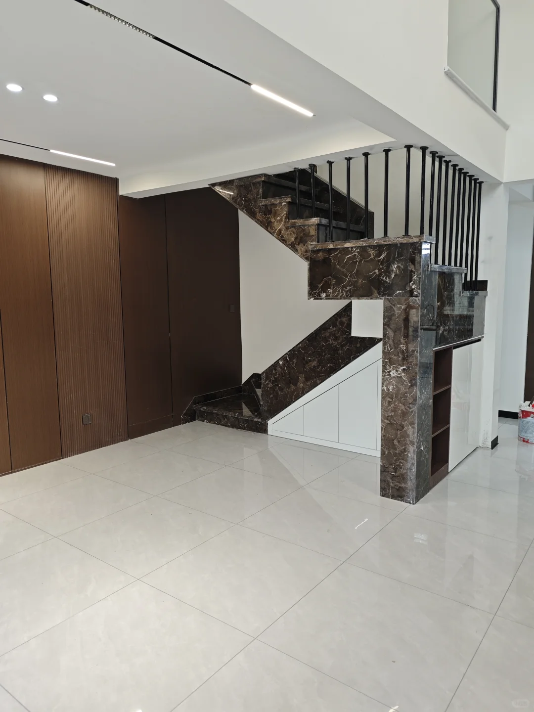 龙溪城枫雅筑顶跃带露台