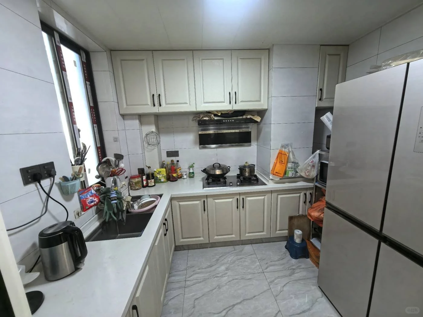 出售铜陵万达旁金大地紫金公馆 精装三房#小