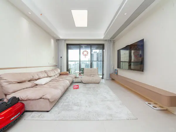 深圳‼️ 1xx9万4室精装房 + 现房上车！