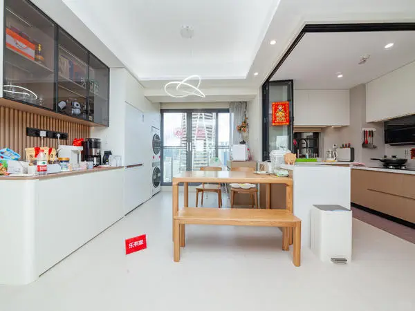 深圳‼️ 1xx9万4室精装房 + 现房上车！