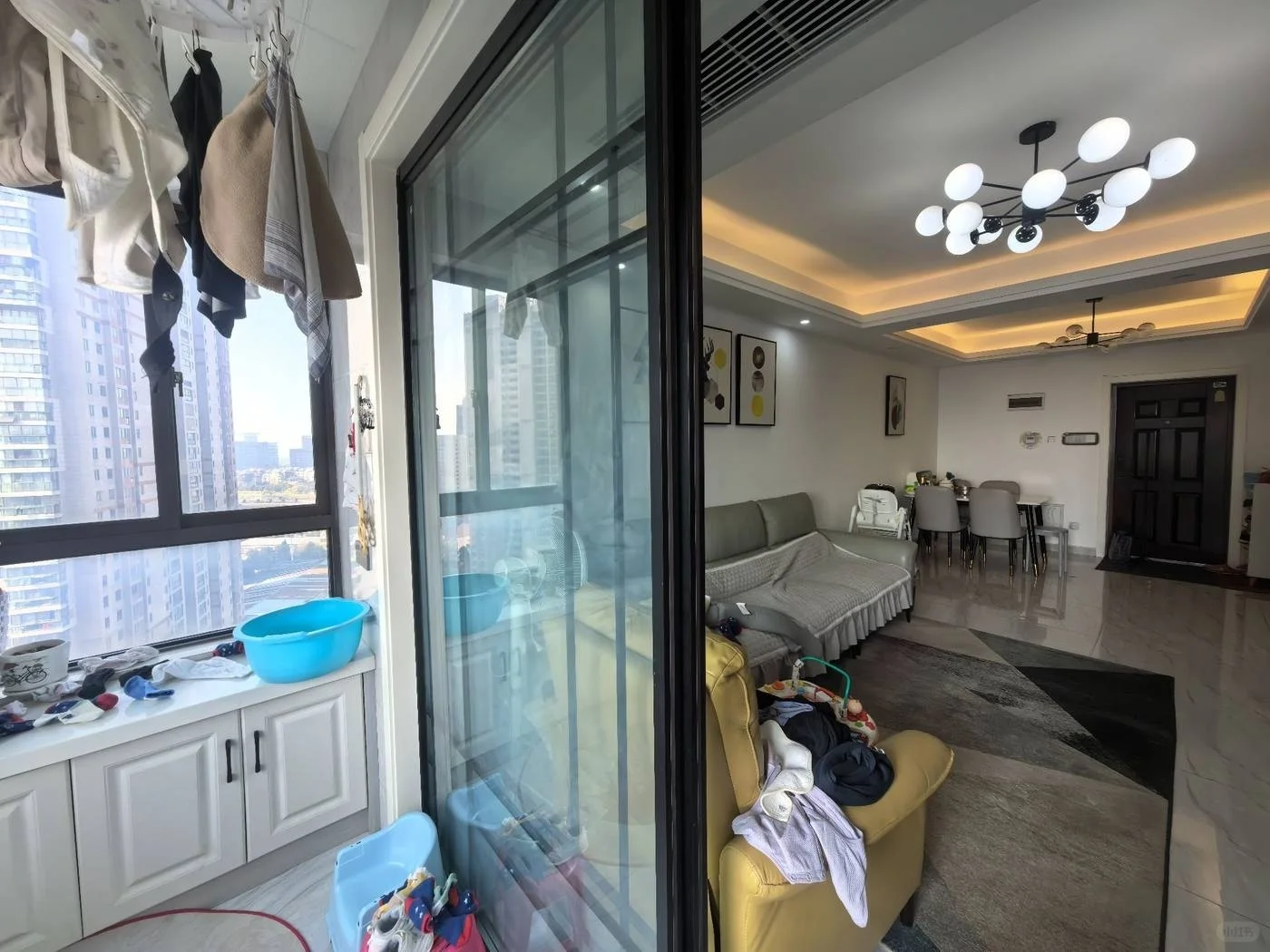 出售铜陵万达旁金大地紫金公馆 精装三房#小