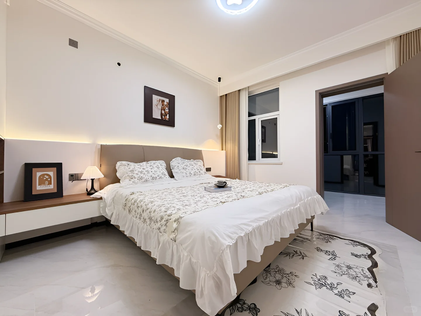 信阳浉河边97.85平 三室两厅 56.8W