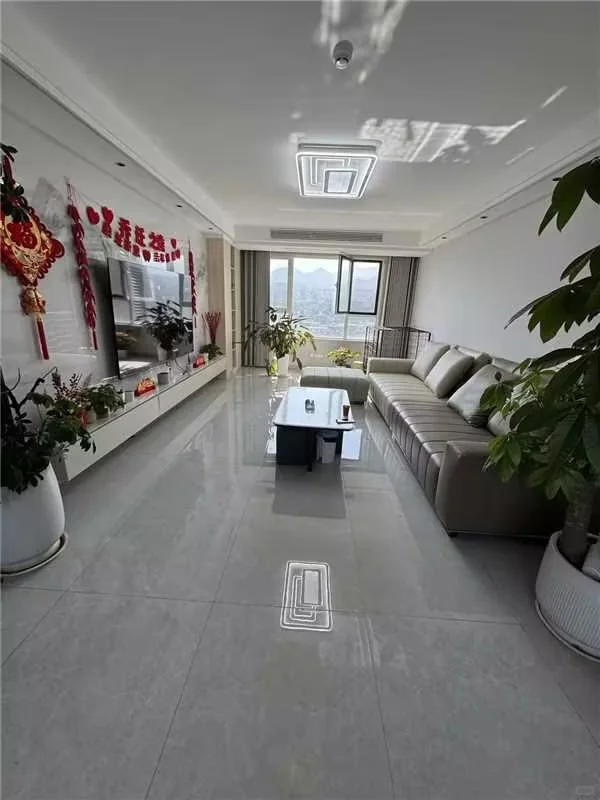 宝鸡 雍华公馆 150平精装修 业主诚心出售