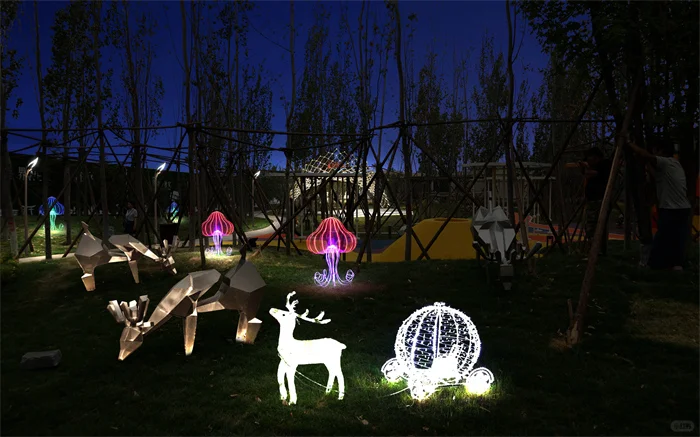 春华秋实售楼处夜景亮化设计