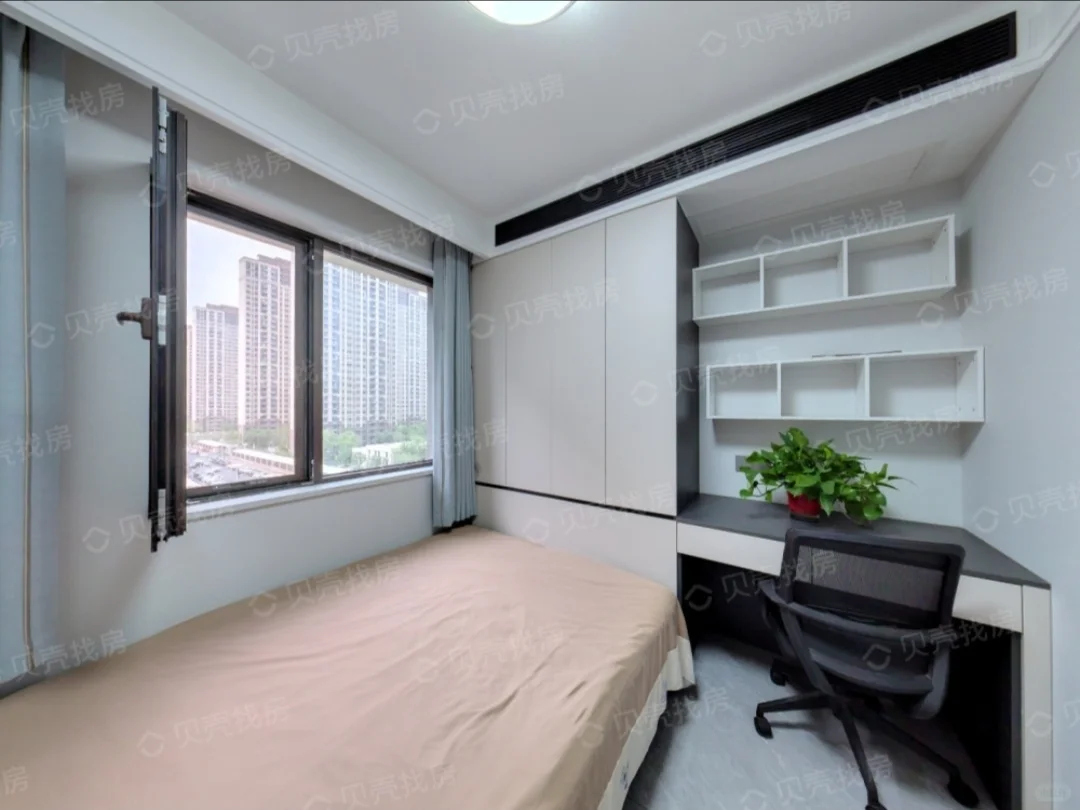 美的公园天下，小高层，跃层精装