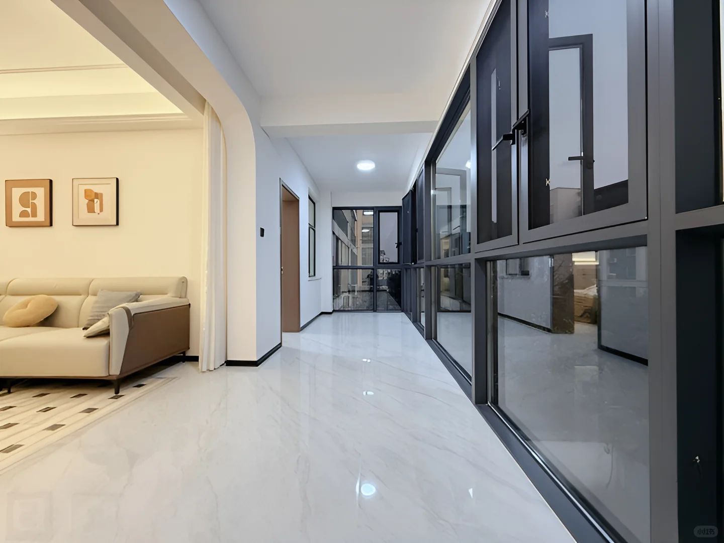 信阳浉河边97.85平 三室两厅 56.8W