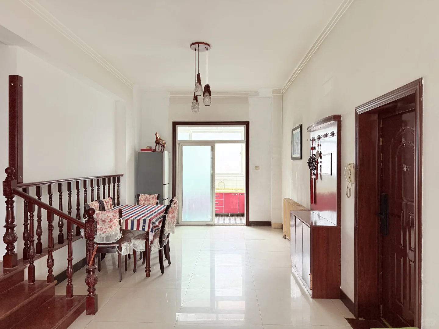 房东自卖邢台市中心四室两厅，随时看房