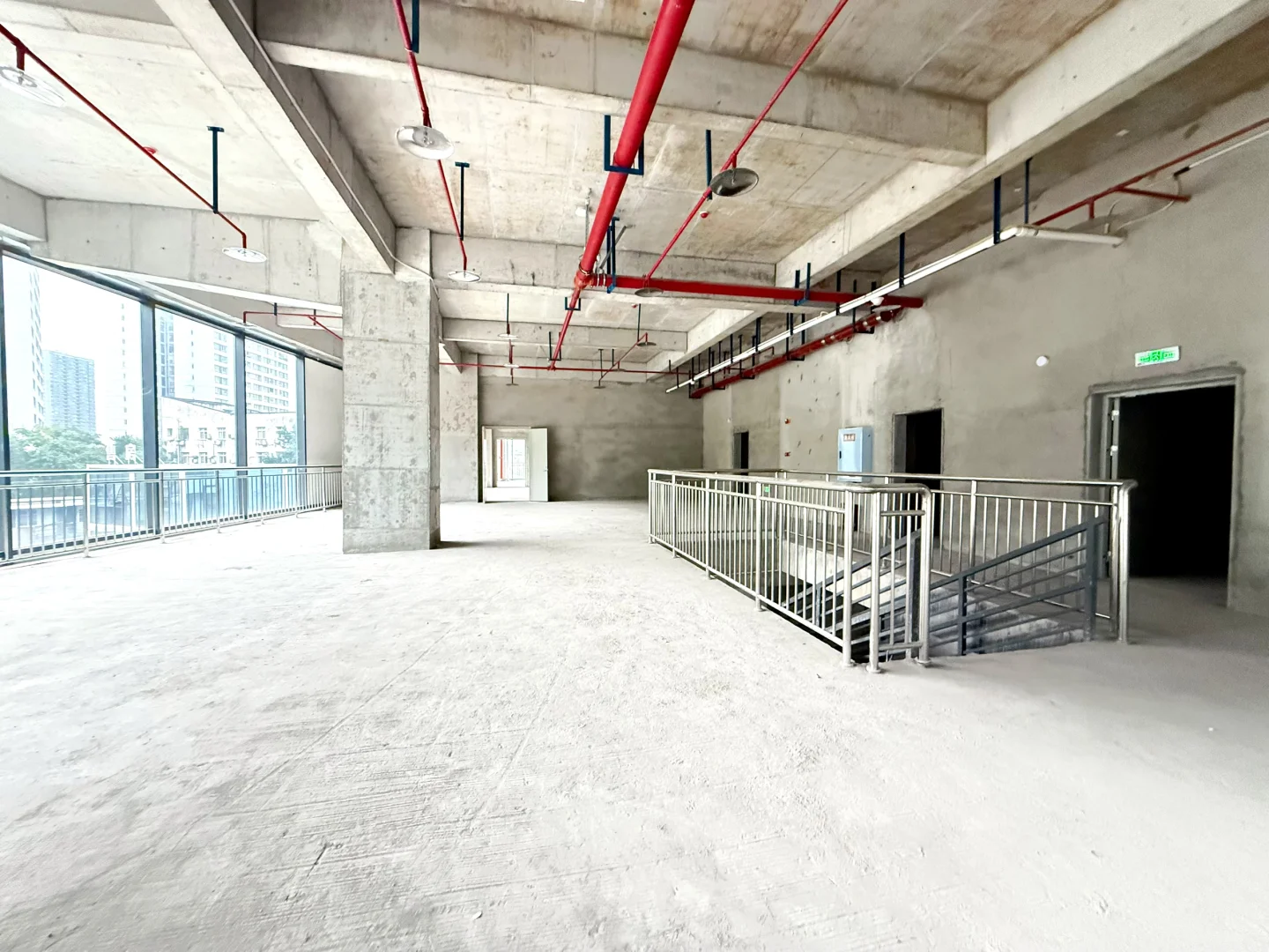 重庆一商业地产 可公寓可酒店 可办公 多元