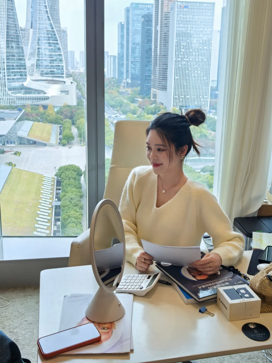 85年未婚房地产转行轻Y美