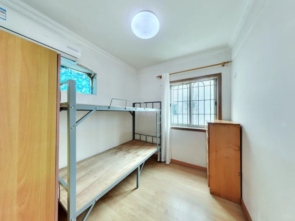 海珠金碧花园！81㎡南向三房总价约200