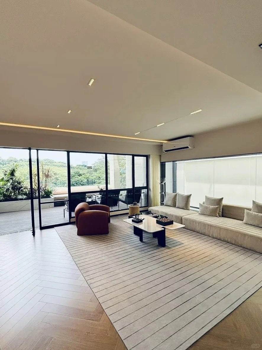 去年400没买，现280w拿下狮山旁143平现房