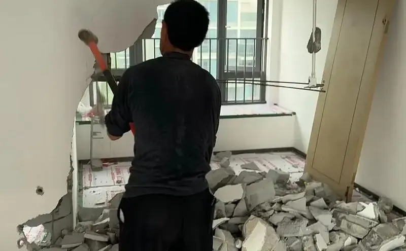 绍兴二手房拆改｜专业敲墙拆除+垃圾清运，