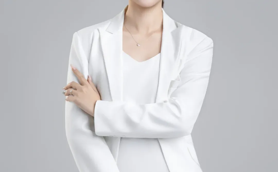 济南｜一个有温度房产销售的自我介绍✨