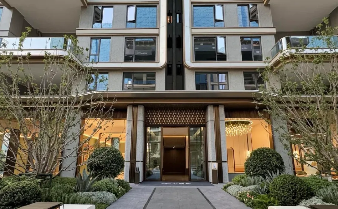 感谢成都房价🙏120平去年158，今年88万