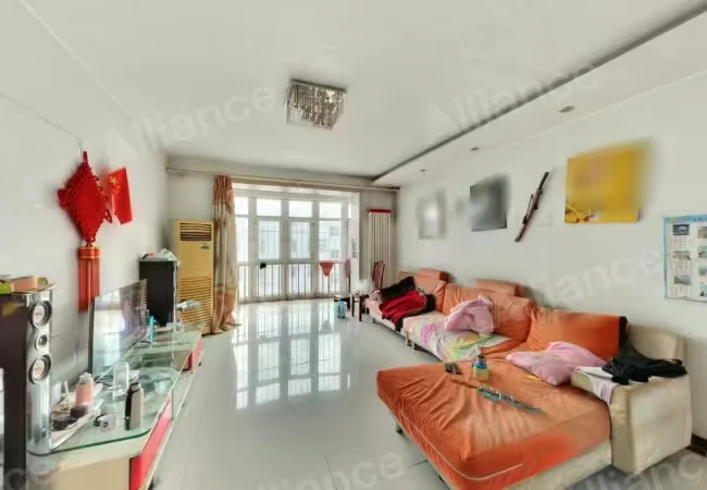 燕郊南北通透三居室，燕郊二手房推荐