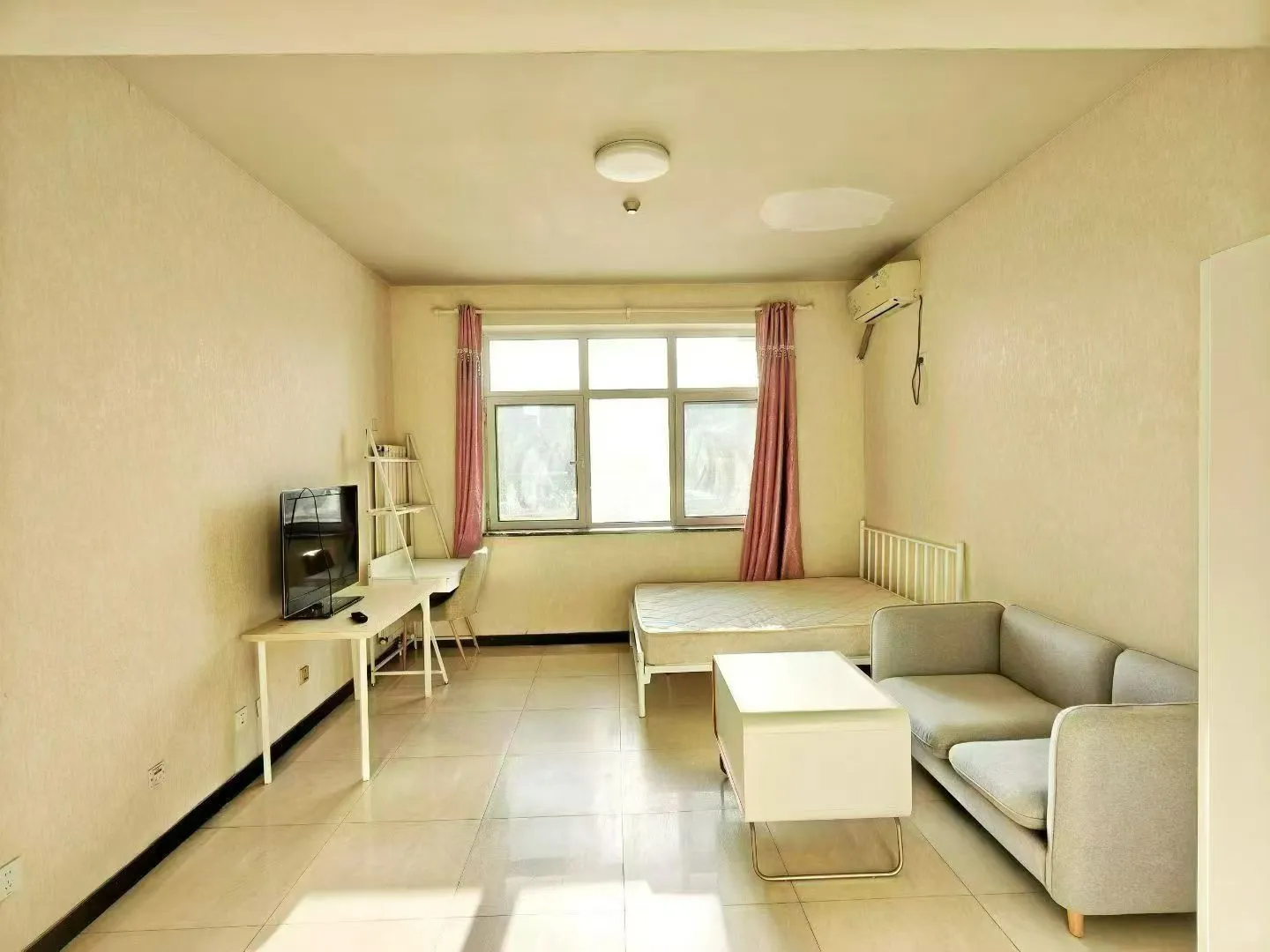 2800南向开间、地铁6号线0距离