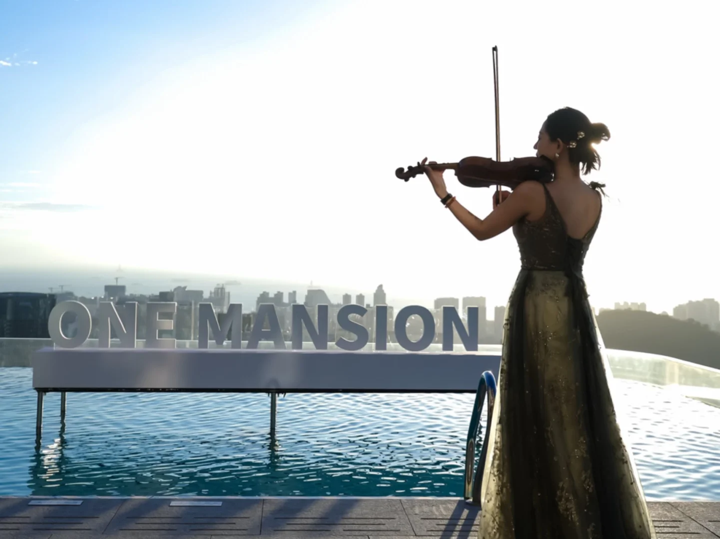 大悦城｜高端｜房产｜小提琴