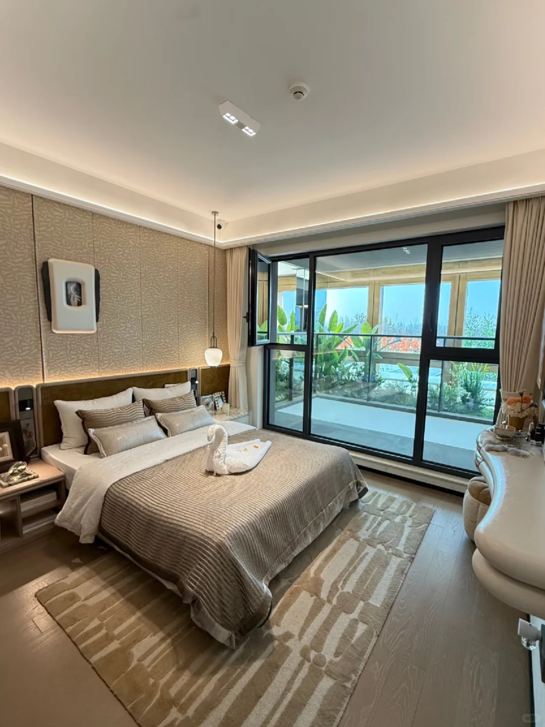 感恩西安，150w拿下 一梯一户 铁一中🎒