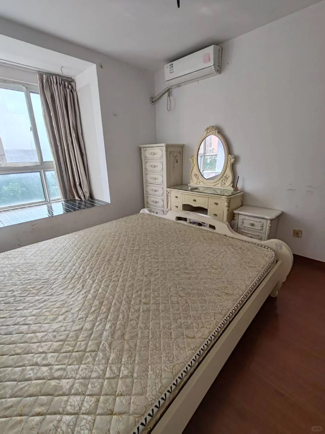 独用卫浴1900每月近国家会展中心字节房补内