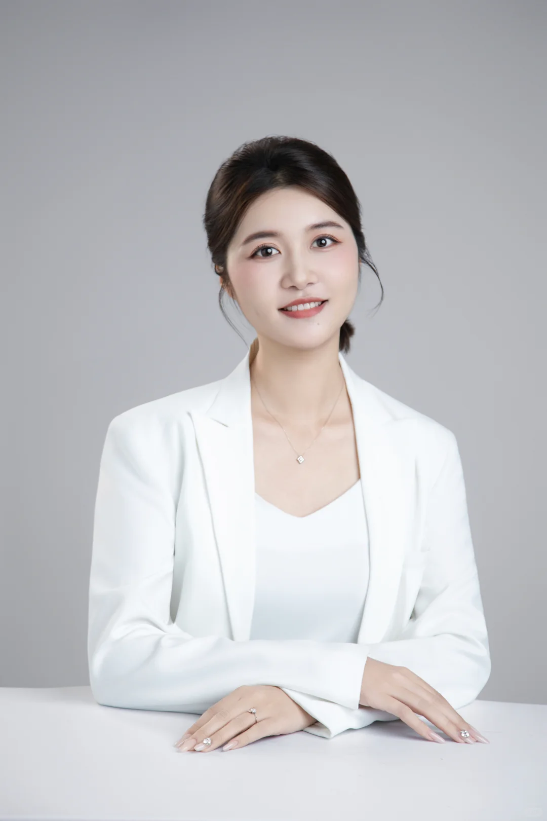 济南｜一个有温度房产销售的自我介绍✨