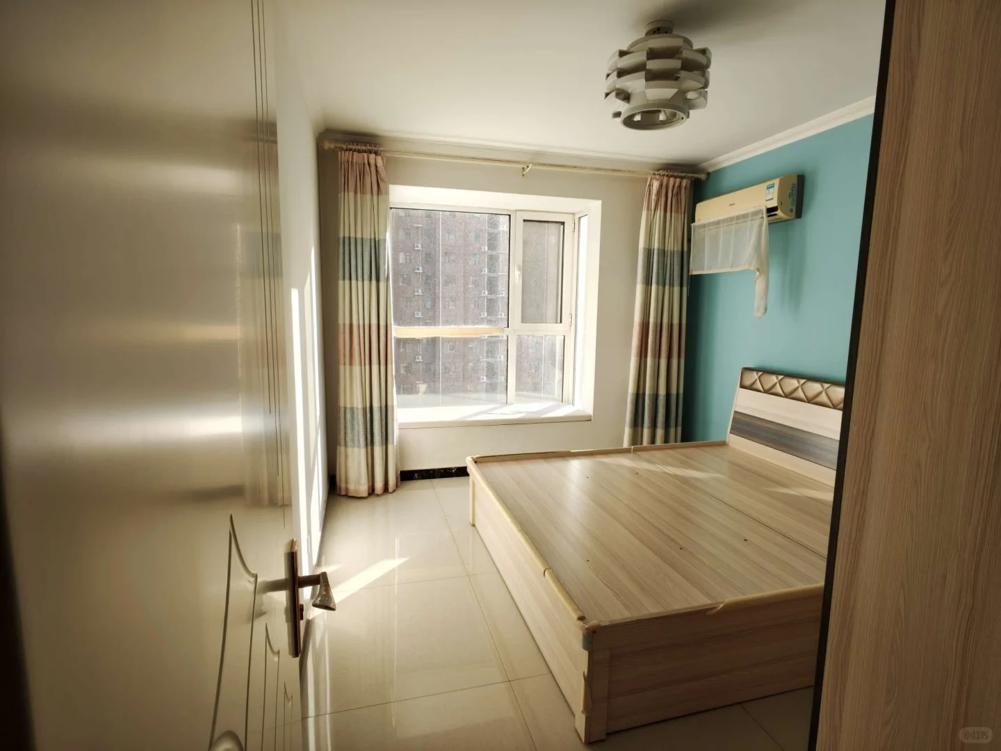 急售捡漏！精装一室一厅！！！