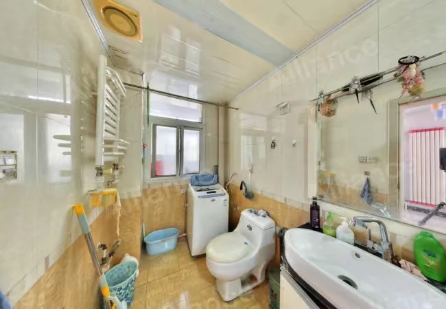 燕郊南北通透三居室，燕郊二手房推荐