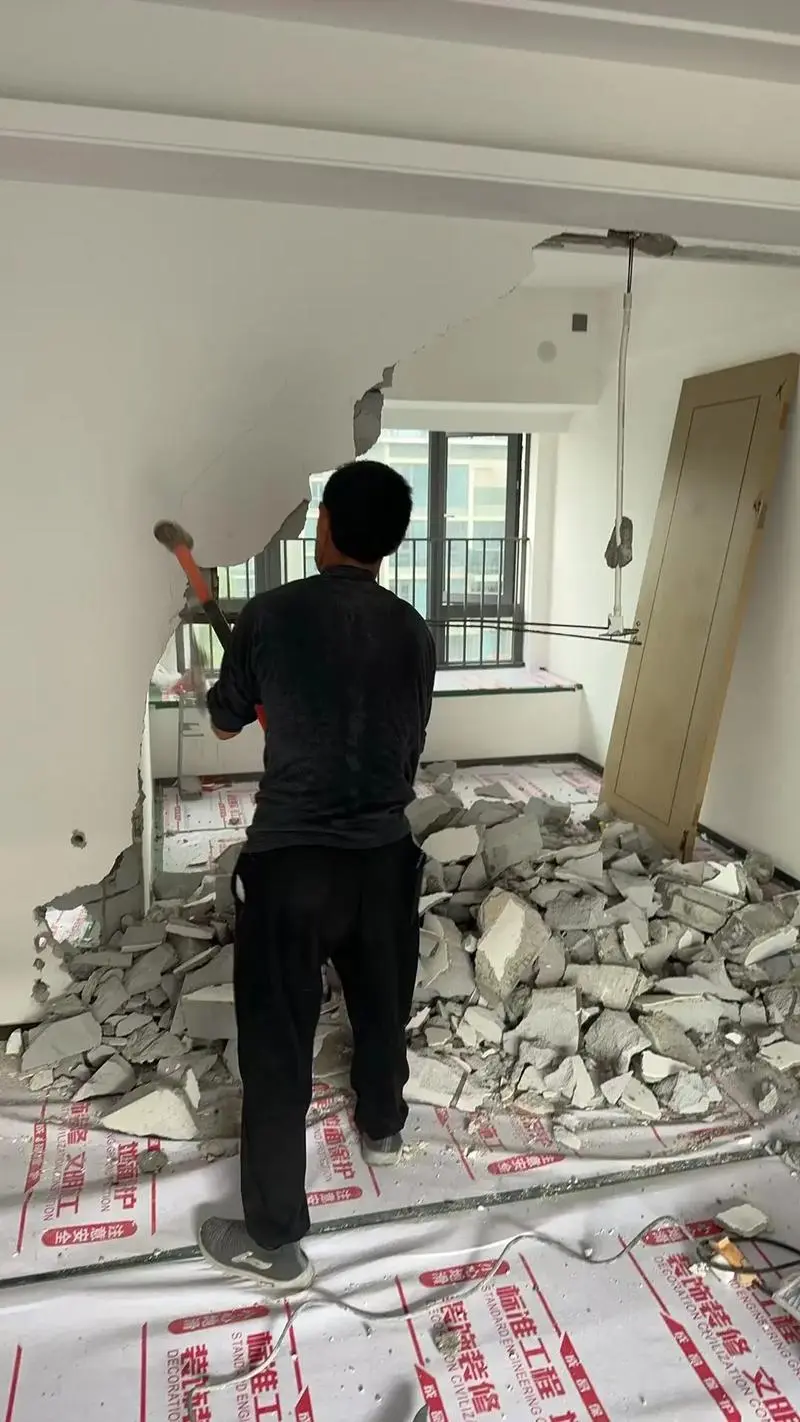 绍兴二手房拆改｜专业敲墙拆除+垃圾清运，