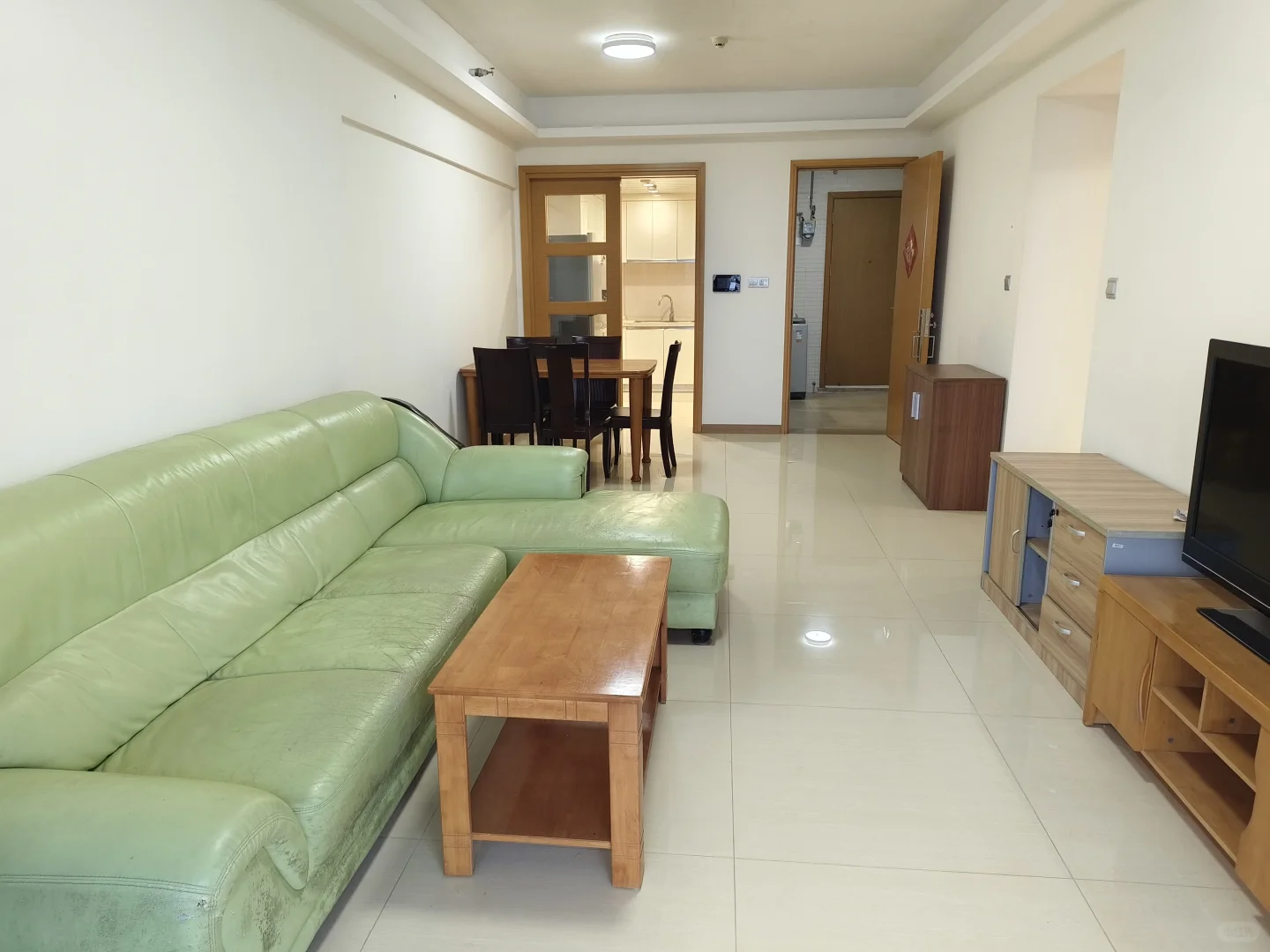 地铁4/3号线地铁口亚运城天荟