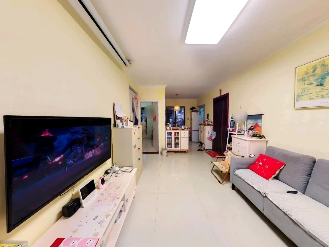 深圳业主卖房🏠自住九年，75平，175w💰