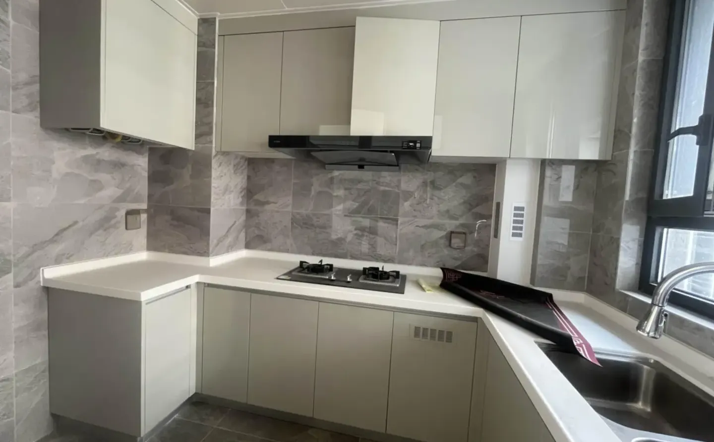 苏州虎丘区南向两居室✨豪装电梯房