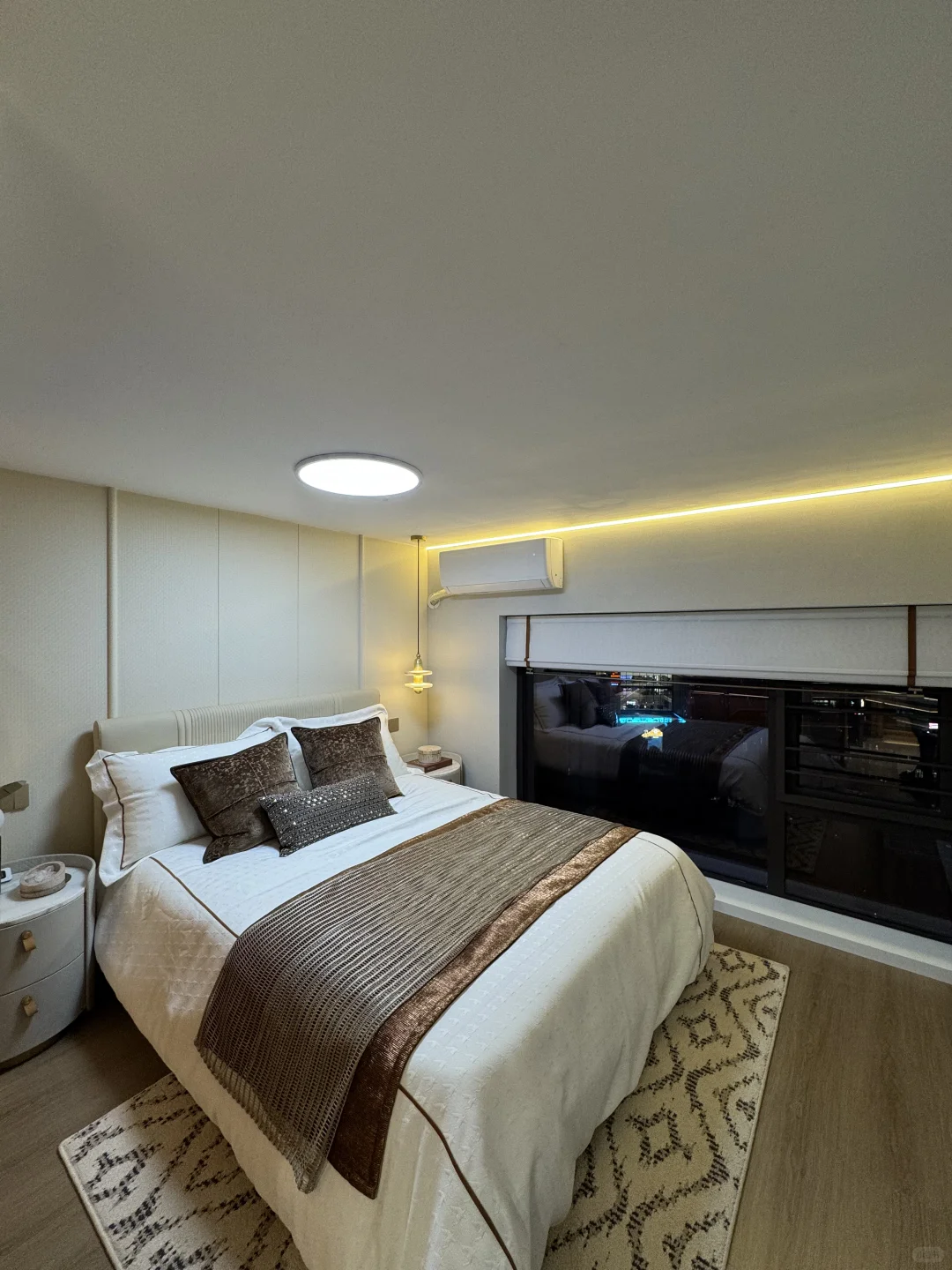 这么好的温馨小屋，竟然把小哥哥都看傻了！