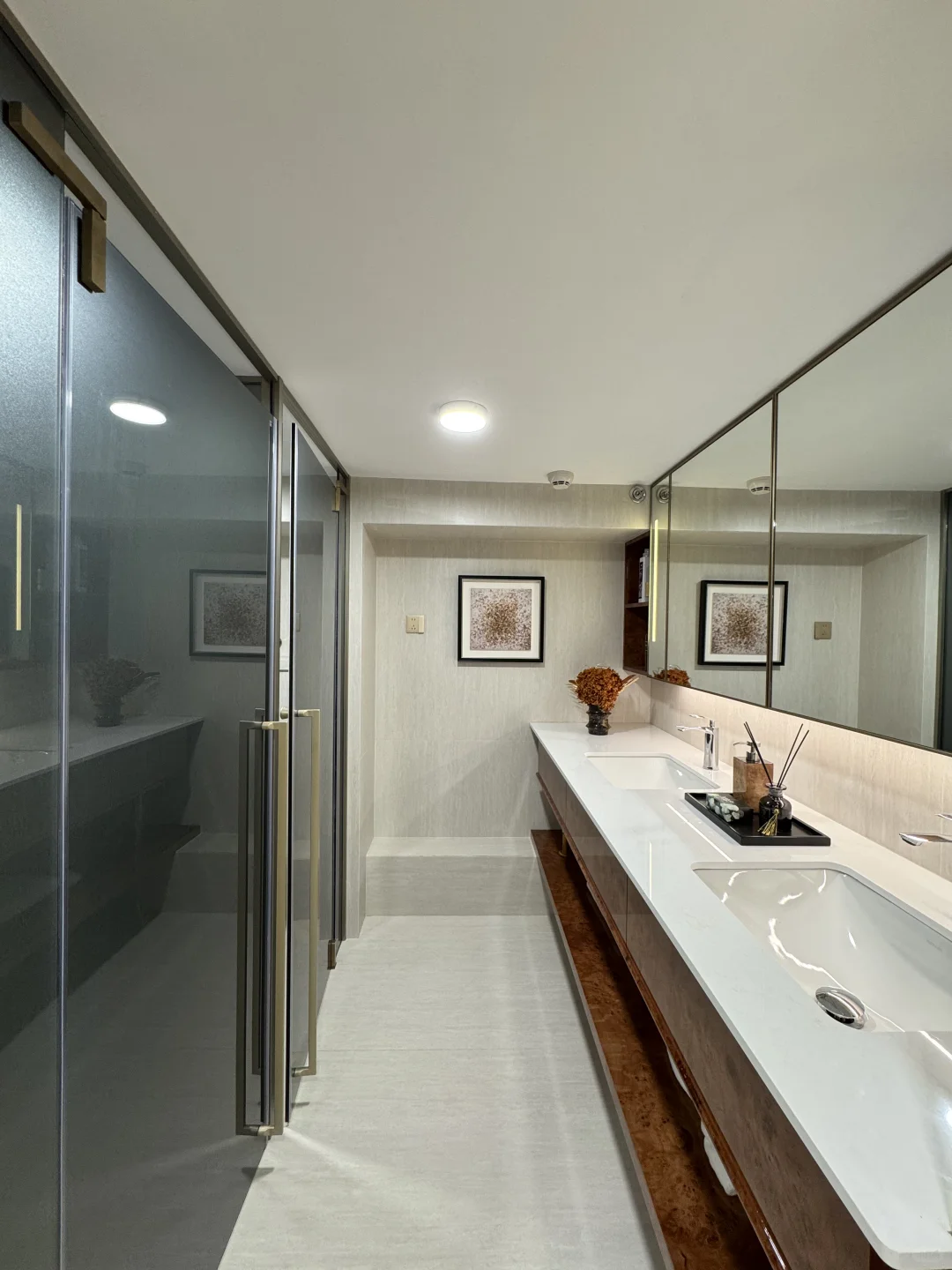 这么好的温馨小屋，竟然把小哥哥都看傻了！