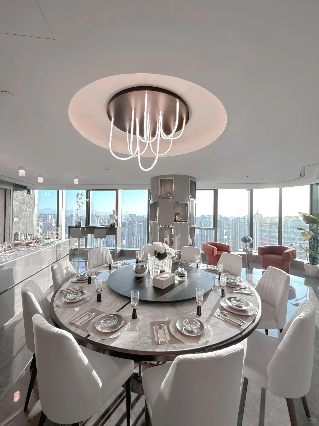 上海静安大平层原价2300万（现在1350万出）