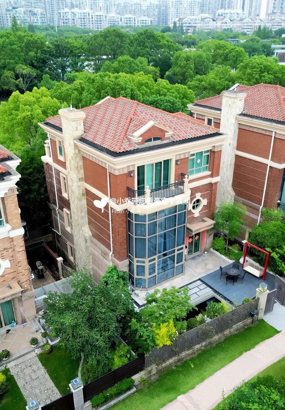 御翠园临河独栋｜二次豪装，低于去年快2000个