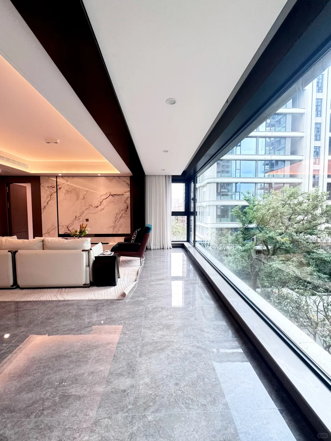 感谢成都房价！去年300w，今年199w，精装套四