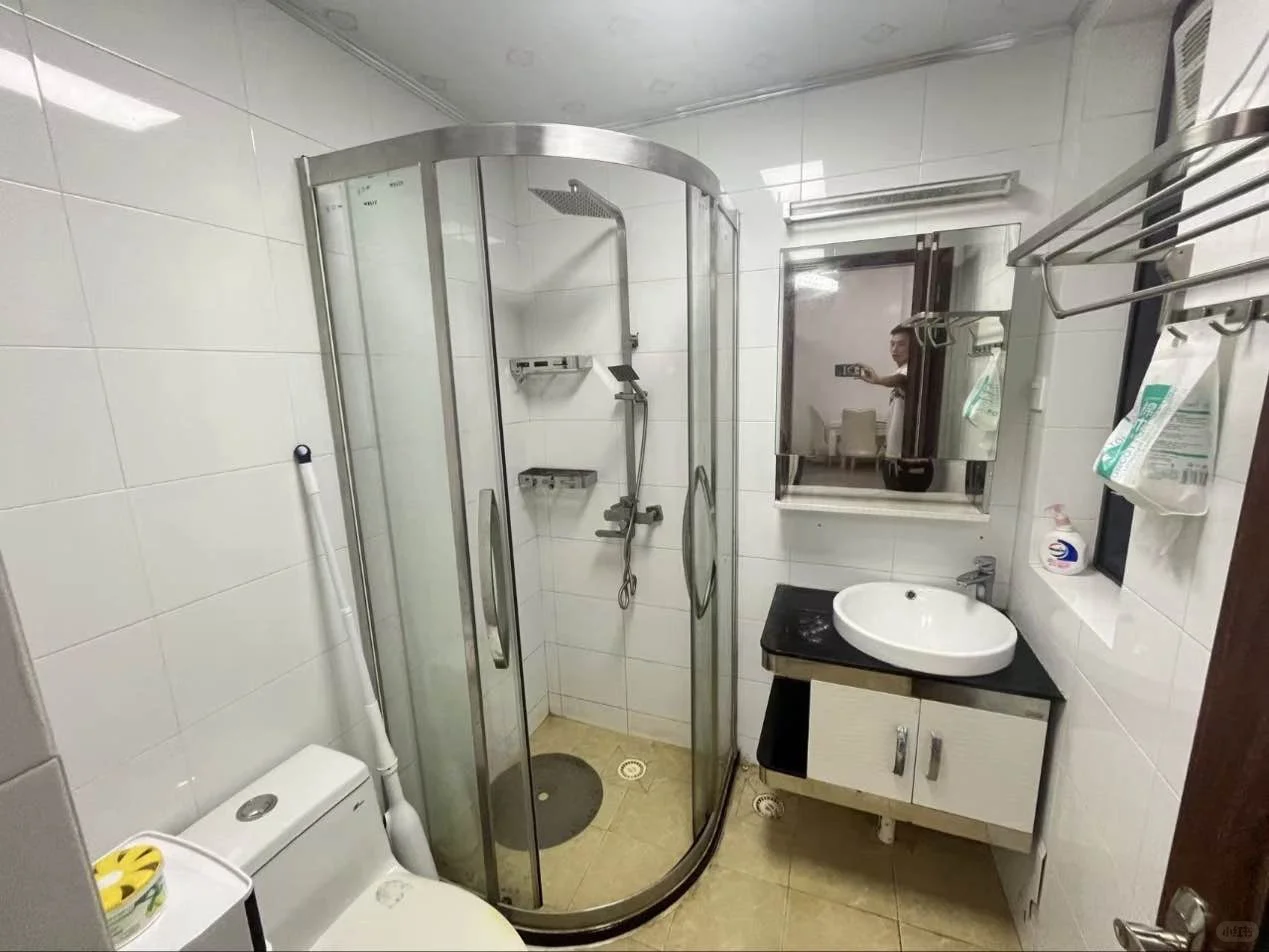 黄埔毛坯2房🏠东向采光好✨