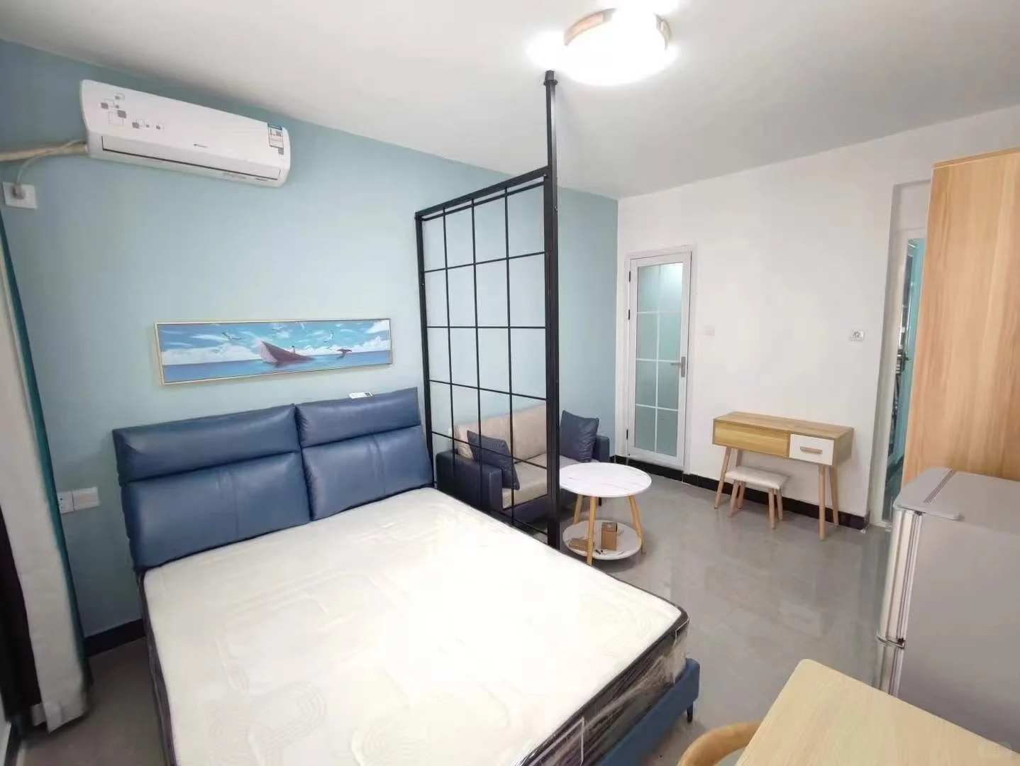 西二环 黎明中学旁，乌山荣域旁1500