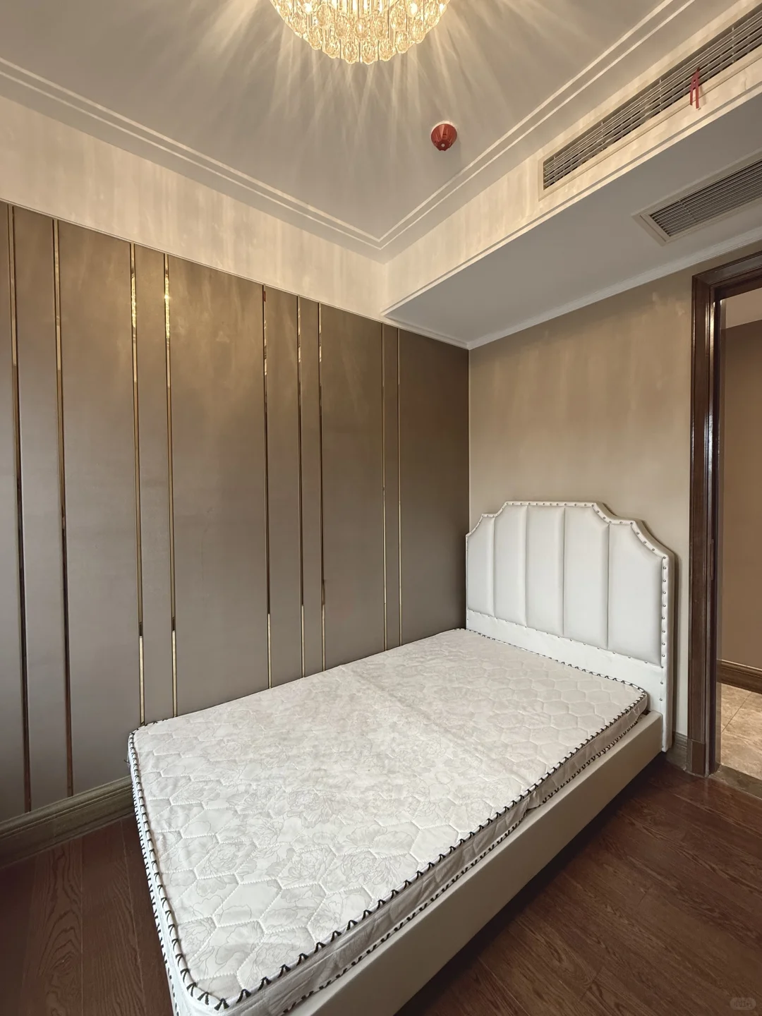 建德新安江，桥南