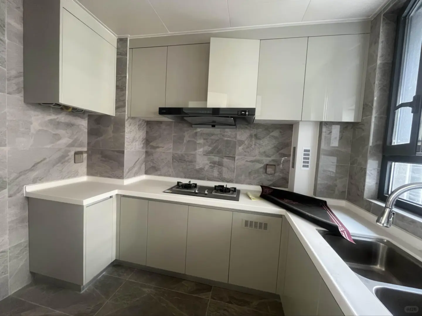 苏州虎丘区南向两居室✨豪装电梯房