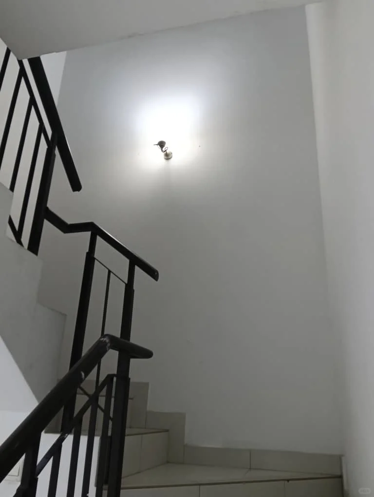 🏡双层排屋出租 RM1200｜近加影万宜